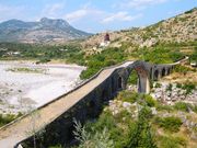 2. místo - Albánie, most u vesnice Mes