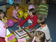 Dětský čtenářský klub - říjen 2011